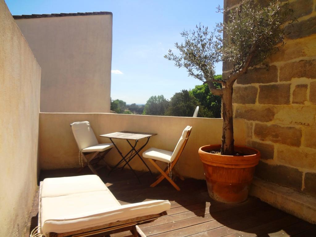 Les Toits D'Uzes Apartamento Exterior foto
