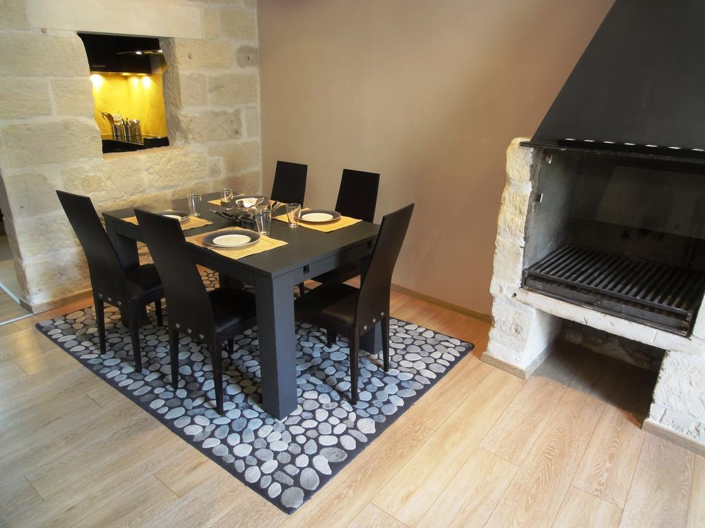 Les Toits D'Uzes Apartamento Exterior foto