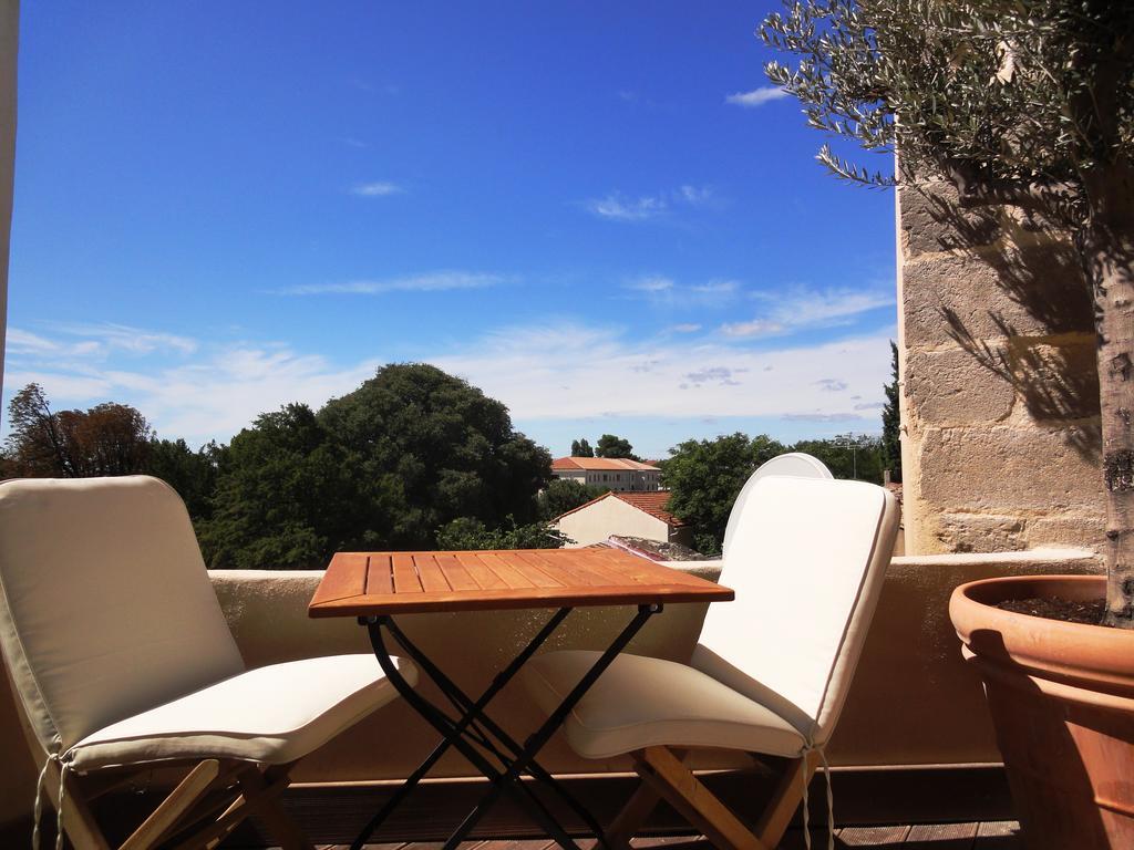 Les Toits D'Uzes Apartamento Exterior foto